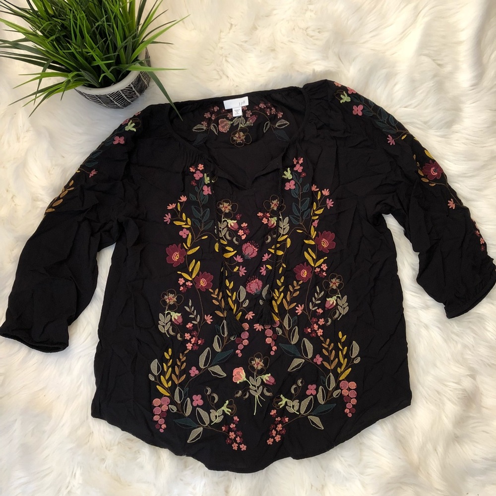 J. Jill black and floral 3/4 sleeve top size M